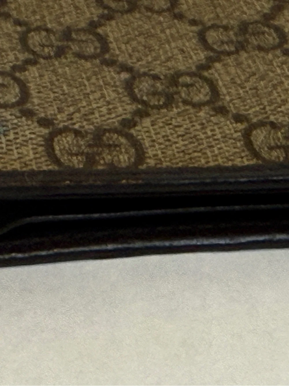 Gucci Bifold Wallet Men’s